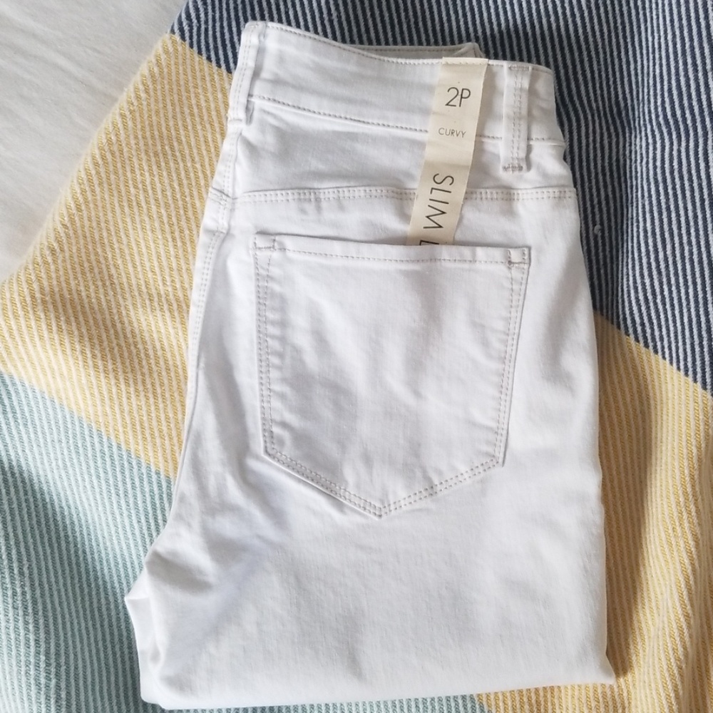 Ann Taylor White Jean's